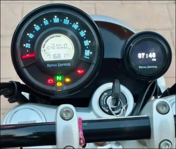 Royal Enfield Super meteor 650 2023