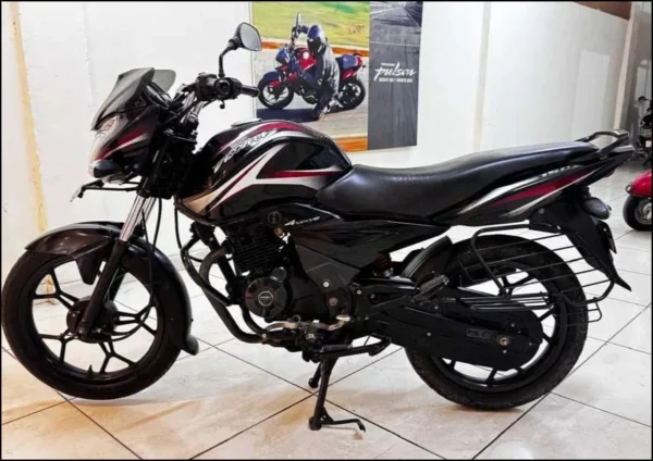 Bajaj Discover 2015