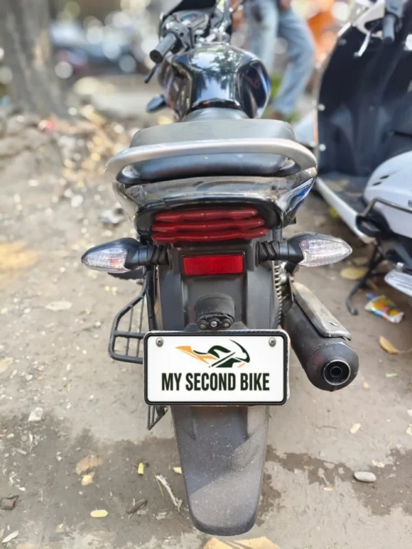 Bajaj Discover 2015